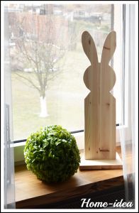 Zajace drewniane do okna